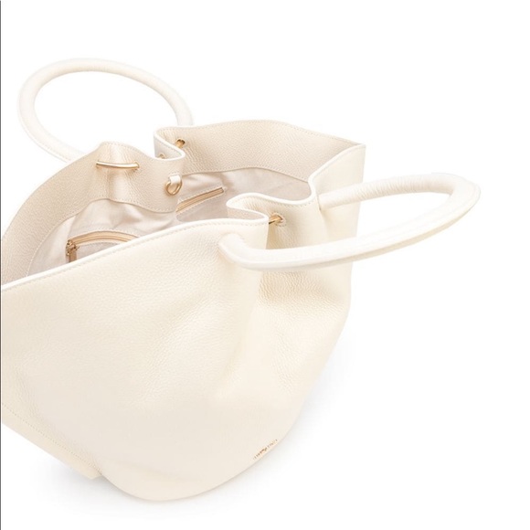 SALE🫶 Cult Gaia Valeska Big tote - Picture 14 of 17